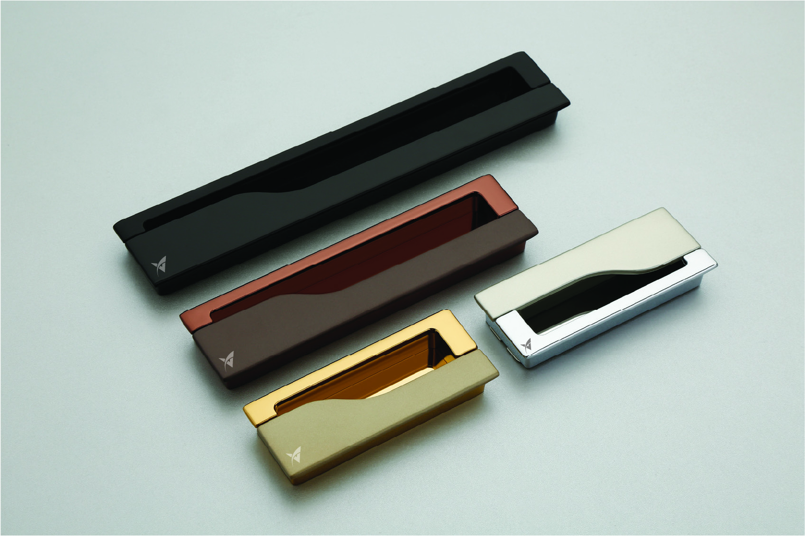 V-5022 Pull Handle Hardware